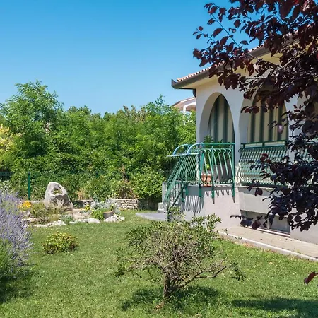 House Olive Grove With Pool And Garden ラビン